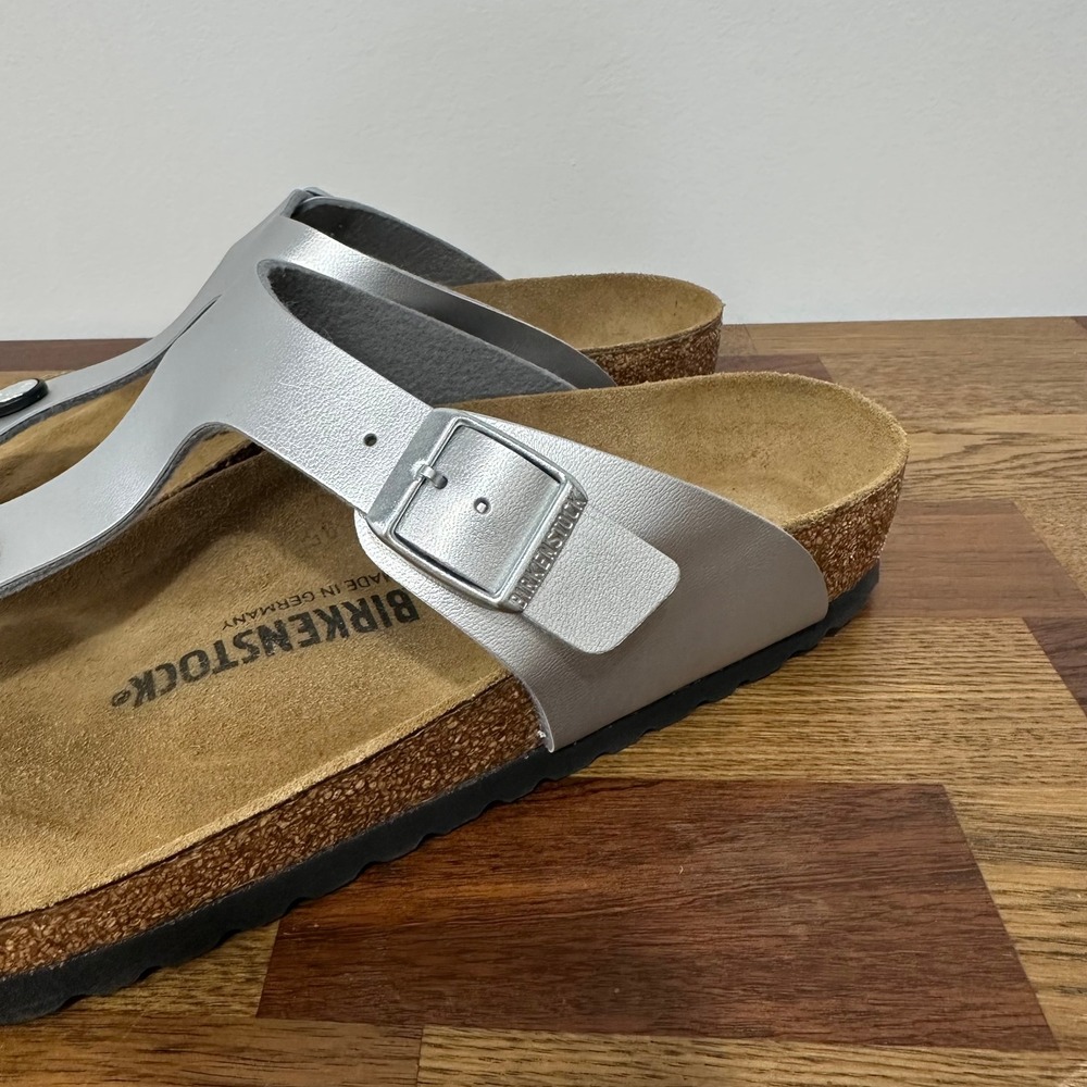 Birkenstocks Gizeh Birko-Flor 41 Leather Thong Sandal Comfort Silver Metallic - Picture 2 of 9